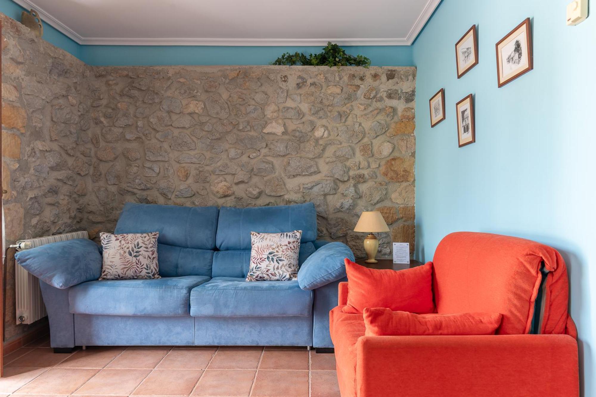 Apartamentos El Cruce De Moraton Cóbreces المظهر الخارجي الصورة