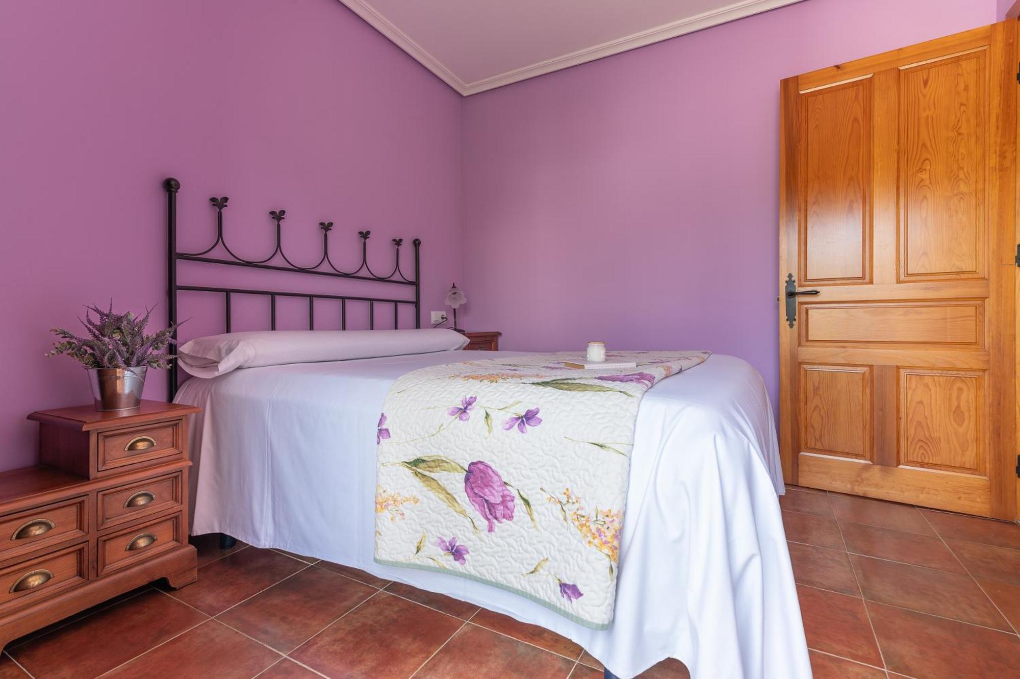 Apartamentos El Cruce De Moraton Cóbreces المظهر الخارجي الصورة